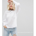 Ladies Knit Shirt with Round Collar Long Sleeve Shirt